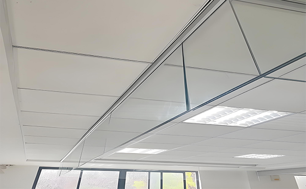 英吉沙玻璃挡烟垂壁