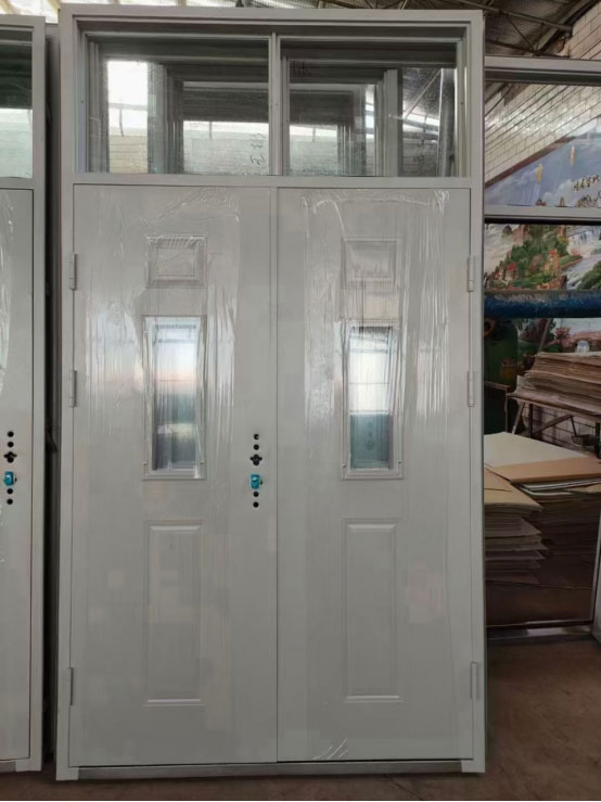 英吉沙学校教室门 英吉沙学校教室门