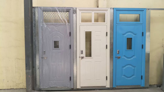 英吉沙学校教室门 英吉沙学校教室门