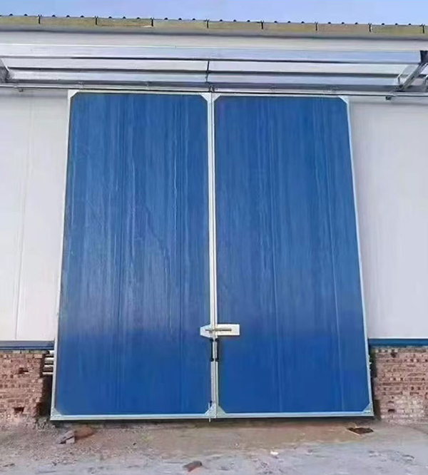 英吉沙工业门在大型仓储物流通道中的应用实例