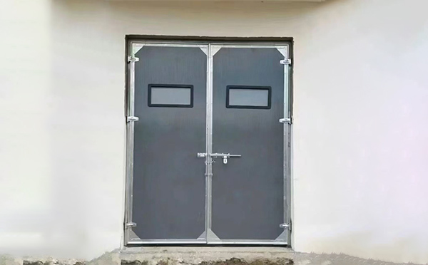 英吉沙工业门在高温作业区域的运行表现